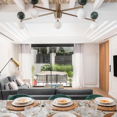 Apartamentos La Zagalilla Málaga Exteriör bild