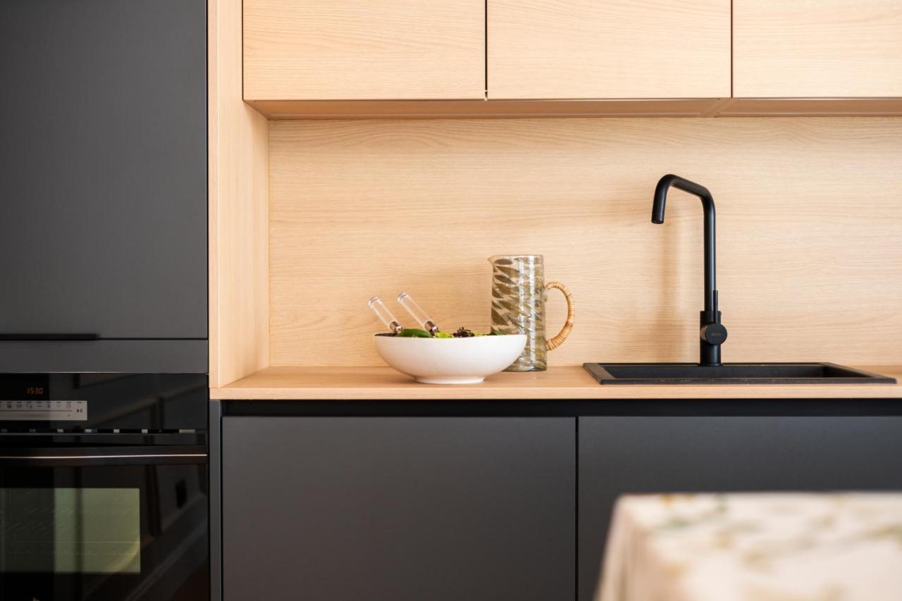 Apartamentos La Zagalilla Málaga Exteriör bild
