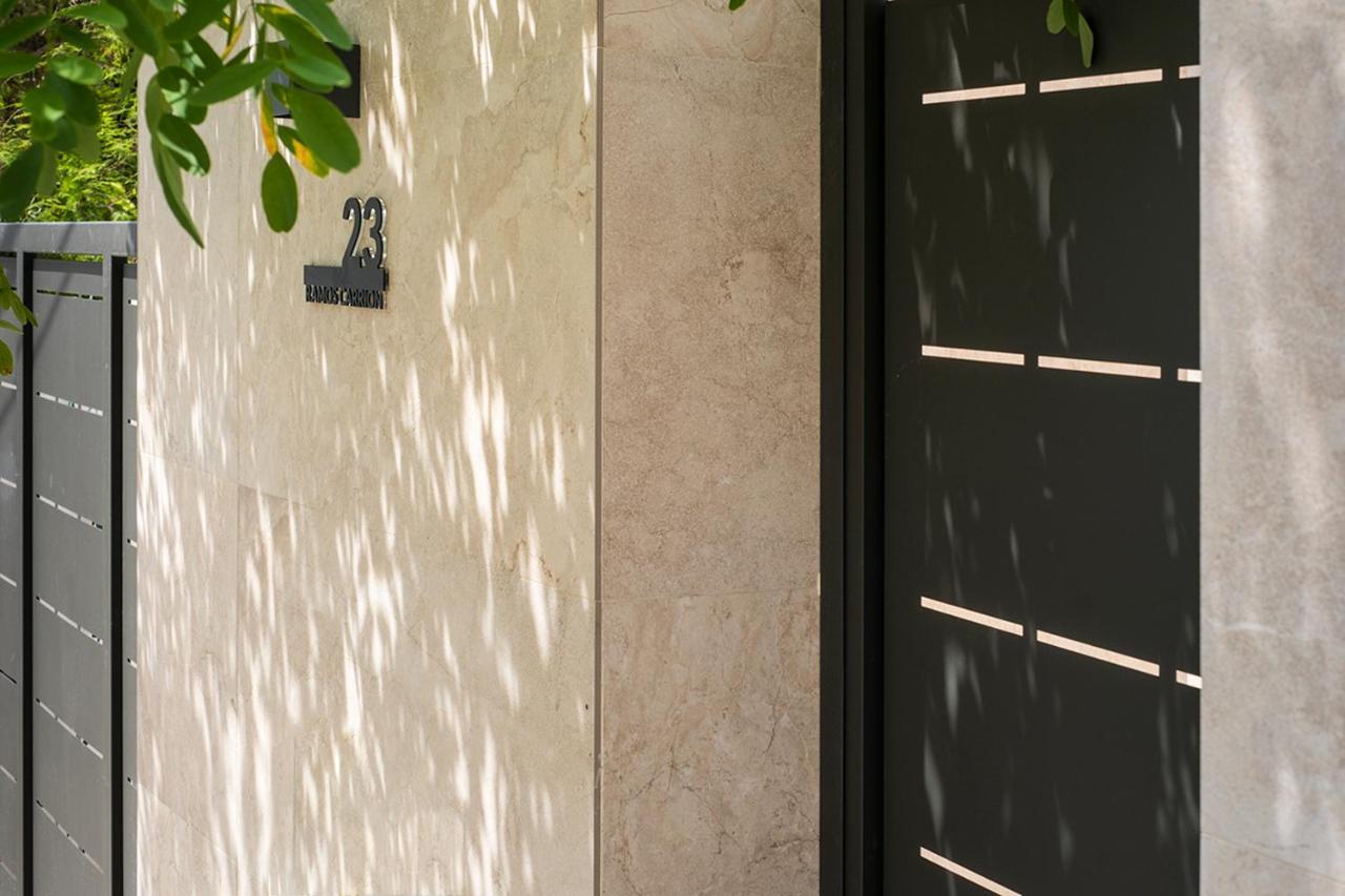 Apartamentos La Zagalilla Málaga Exteriör bild
